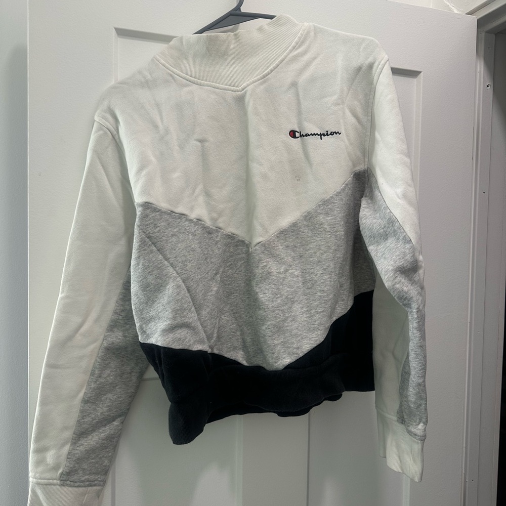 Champion White, Gray, and Black Sweatshirt